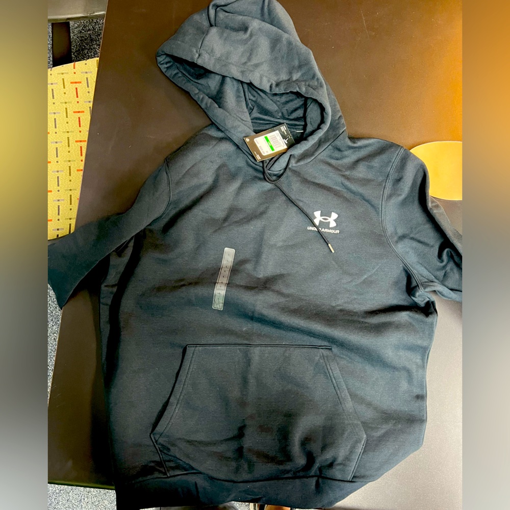Under Armour Sweatshirt Black, New W/Tags